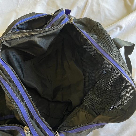 Vintage Patagonia Duffle/Gym bag - Picture 4 of 7